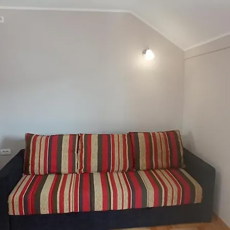 Apartment Maksimovic